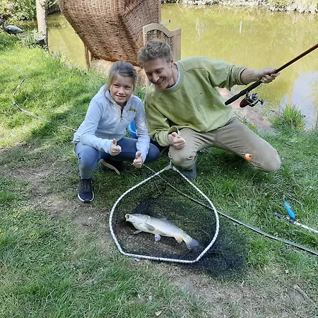 Schoene Am Bauernhof Apartamento