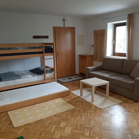 Schoene Am Bauernhof Apartamento Lichtenau
