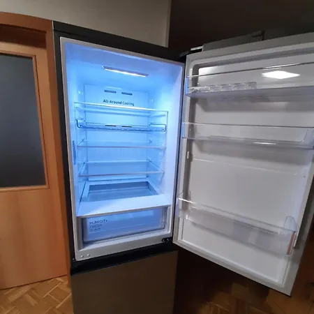 Schoene Am Bauernhof Apartamento