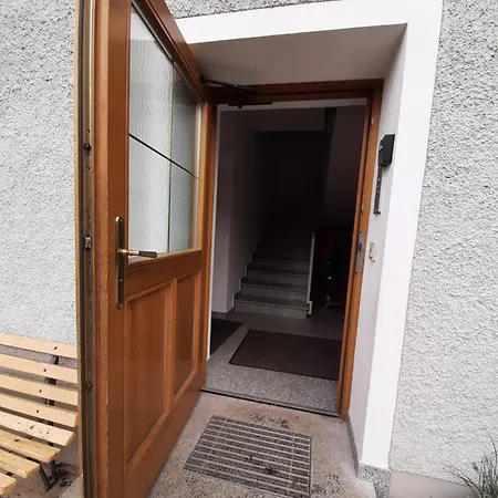 Schoene Am Bauernhof 아파트